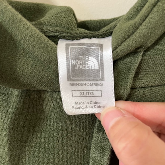 The North Face Men’s Olive Green Graphic Hooded Sweatshirt Size XL - Picture 8 of 10
